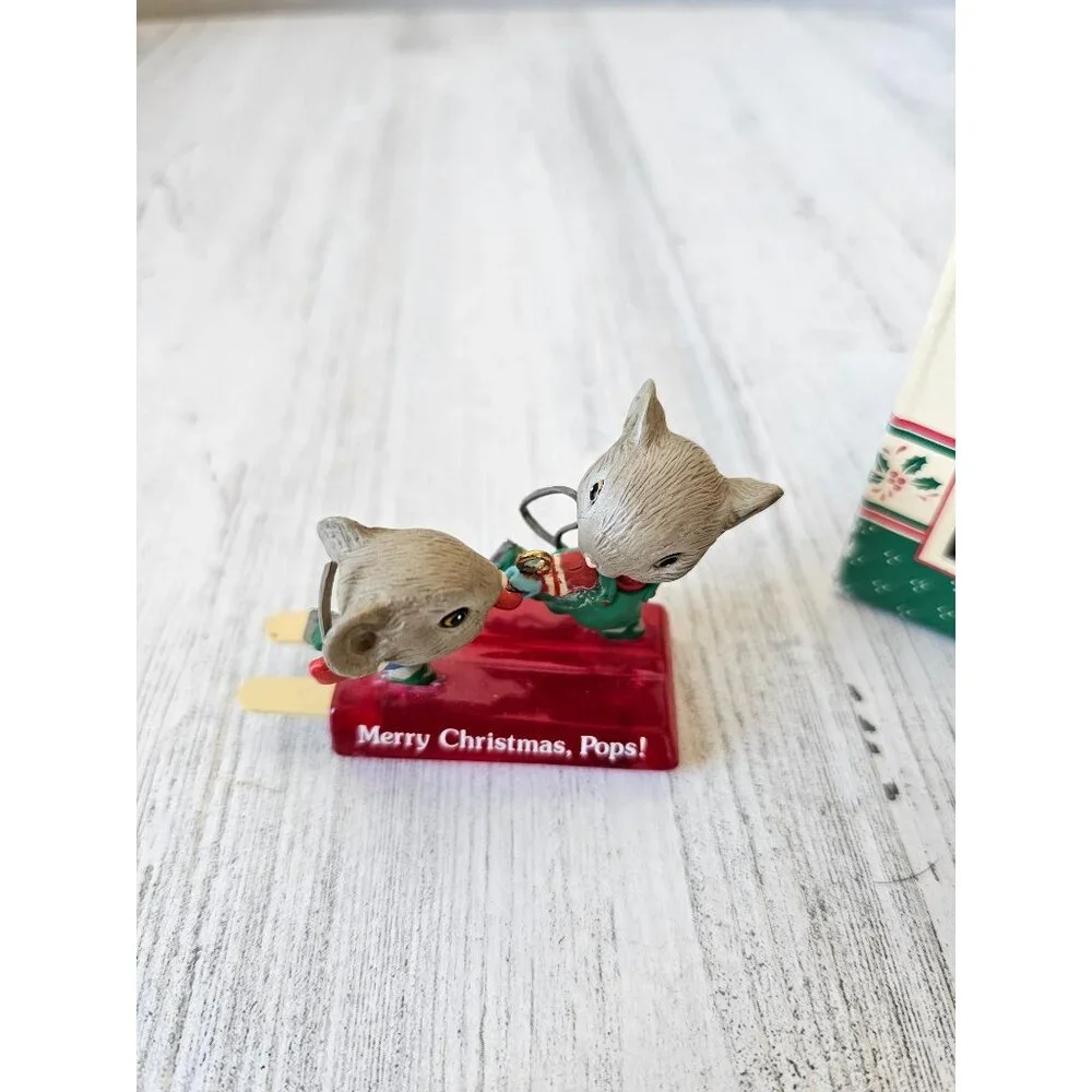 Enesco Merry Xmas pops popsicle mice ornament vintage 1989 562971 ice skating sk